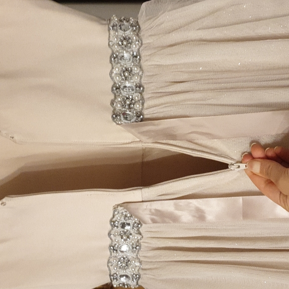 Chantilly Place Big Girls 14 Beaded-Waist Wire-Hem Long Dress wedding  dress - Picture 16 of 16